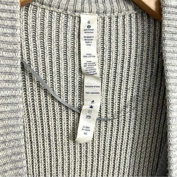 Lululemon Vestigan Cardigan Sweater Cashmere Blend Grey minimalist EUC size 6 - Picture 9 of 15